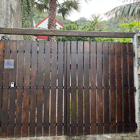 Waves Song - Cottage Porto Moniz Exterior foto